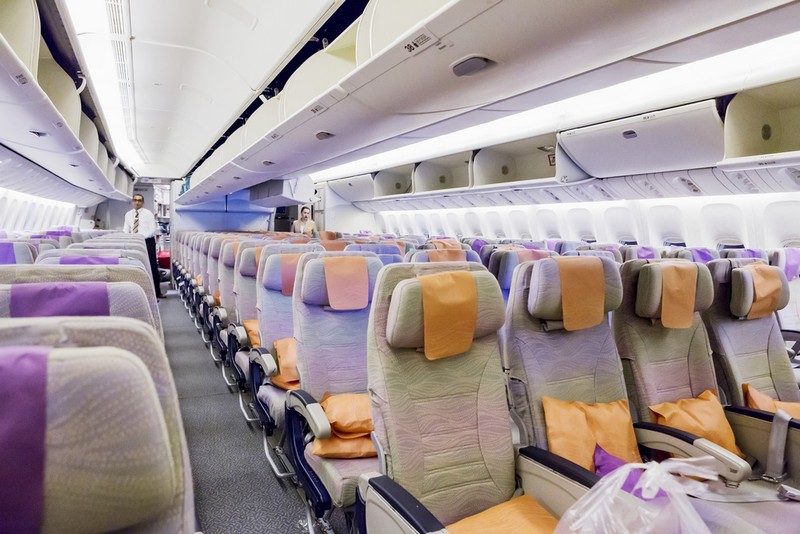 voar com a emirates para a tailândia